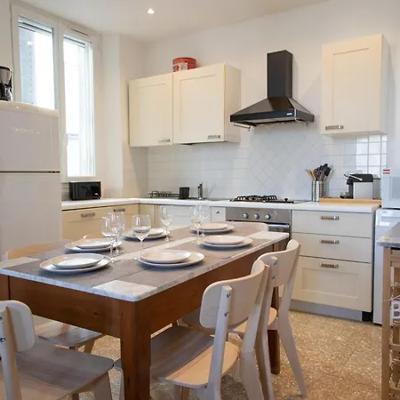 Daire Beautiful Place Nationale In Old Town *