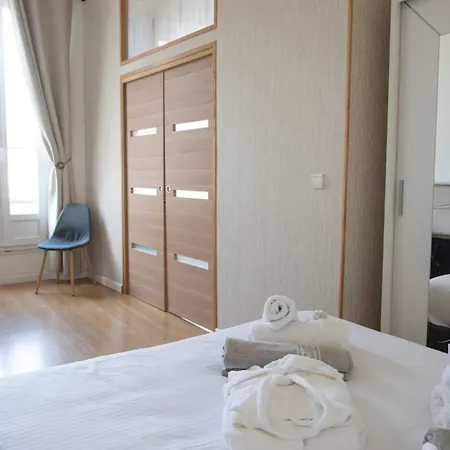 Beautiful Place Nationale In Old Town 公寓