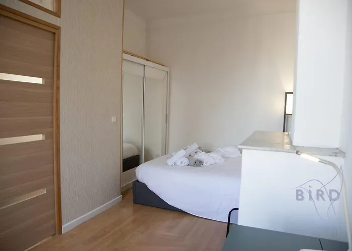 Beautiful Place Nationale In Old Town * Antibes